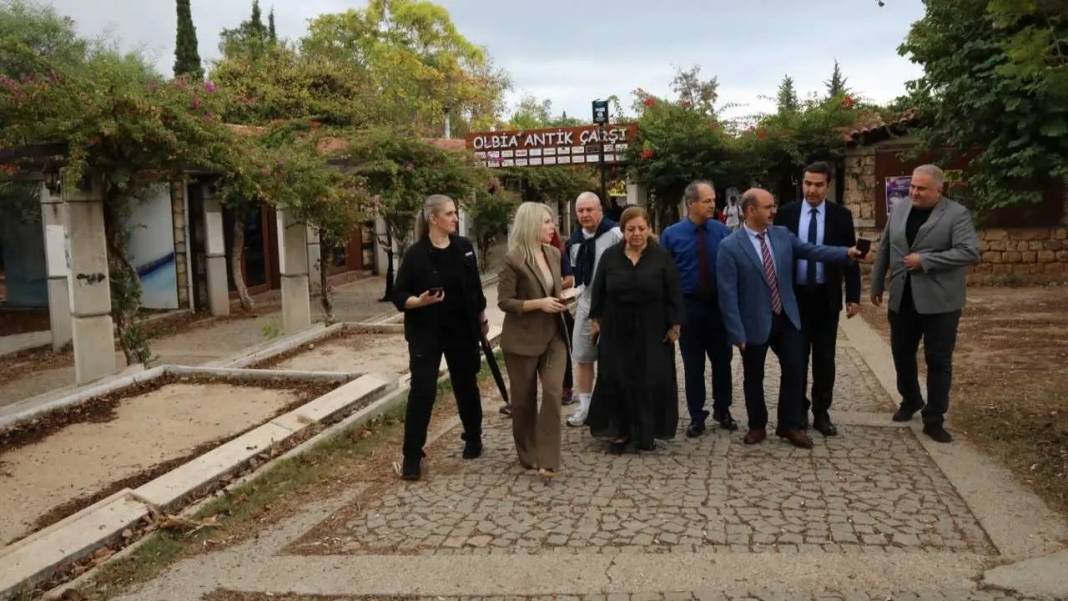 Akdeniz Üniversitesi’nde Cumhuriyet Coşkusu Koşuyla Zirve Yaptı! 6